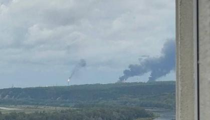 ​Ukraine's Strikes Three russian Oil Refineries and Four Radar Systems in Deep Drone Raid