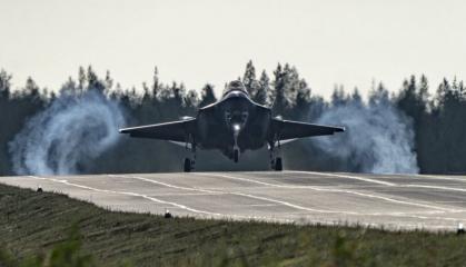 Italy Eyes F-35 Highway Operations as Critical War Capability, Implementation Proves Complex 
