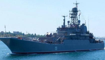 ​Ukraine Hits russian Yamal and Azov Ships, Mys-M1 Radar and Fuel Depot in Crimea Strike