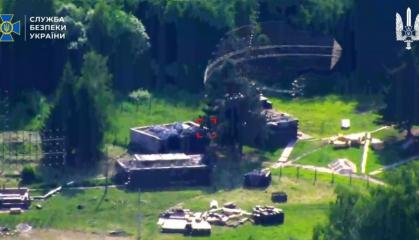 ​Ukraine Destroys Rare Soviet-Era Oborona-14 Radar in Drone Strike (Video)
