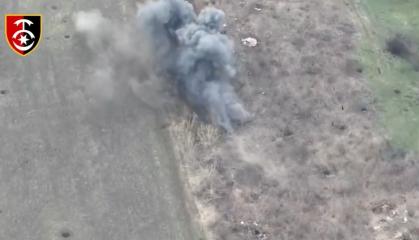 ​The Ukrainian Forces Destroyed russian Strizh, Borisoglebsk-2, R-330Zh EW Systems and More (videos)
