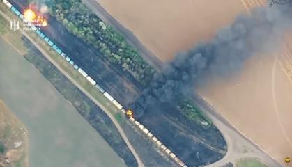 Ukrainian Defense Intelligence Destroyed Railway Fuel Tanks of russia Invaders