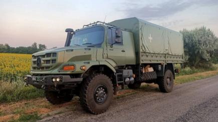 What Interesting Armament Options Are There for Trucks by Daimler Truck, Which Are Being Supplied to Ukraine by Hundreds