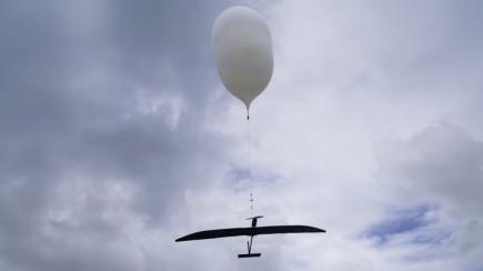 Following Ukraine's Experience, U.S. Pushes Drones Into Stratosphere Where Most Air Defenses Can't Reach, Aerostar Tests Balloon-Launched UAVs 