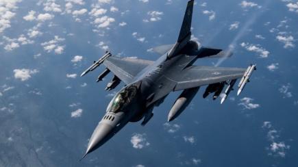 How the F-16 Could Help the U.S. Air Force Save $10 Billion with Augmented Reality