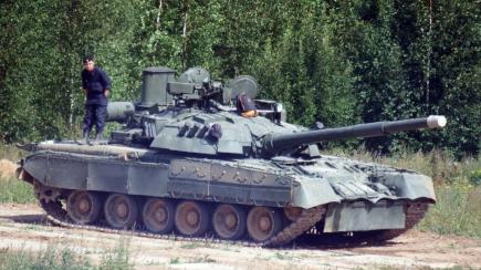 russia Finds Specific Way to Produce T-80UE-1 Tanks and Can Now Refurbish 360 T-72As Year