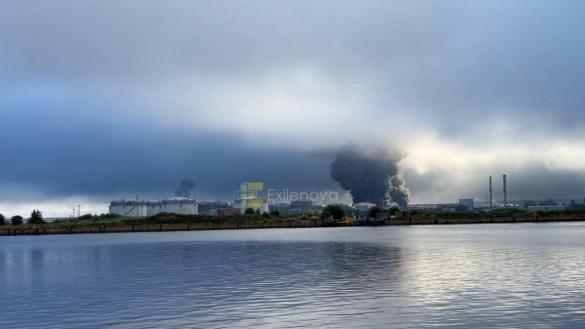 Ukrainian Drones Target Strategic russian Oil Terminal in St. Petersburg