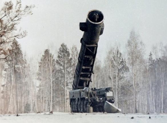 ​Could Oreshnik Have Missed by As Much As 80 km – What Conclusions Can Be Drawn from russia’s Strike on Ukraine with This IRBM