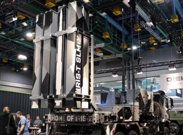 Diehl Unveils Universal Launcher for New 80km Iris-T SLX Missiles Compatible With Ukraine-Proven System 