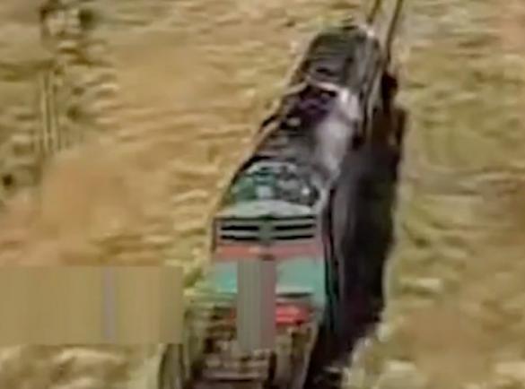 ​Ukrainian Drone Unit Hunts russian Locomotives to Cripple Military Logistics (Video)