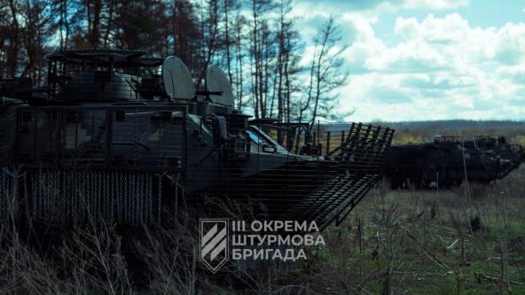 What Are Advantages of Turning 1960s-Era BTR-60s Into Kamikaze Ground Robots, as Ukraine's Third Army Corps Has Done?