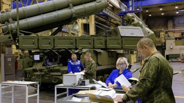 Ukrainian Intel on russian Arms Production, in Numbers: Missiles, Tanks, Artillery, and Aircraft