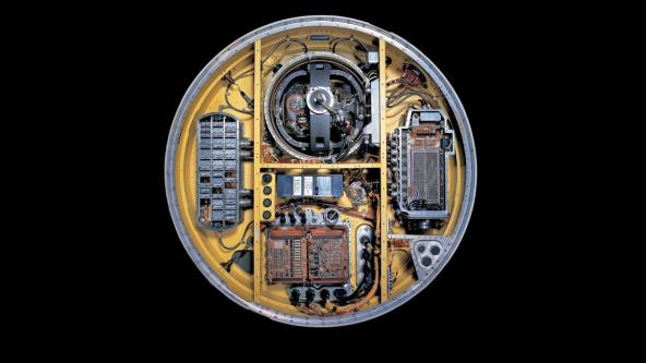 Vacuum Tubes in russia's Oreshnik Reveal a Technological Failure, Not Nuclear EMP Resilience — Falling Behind 1960s U.S. Minuteman