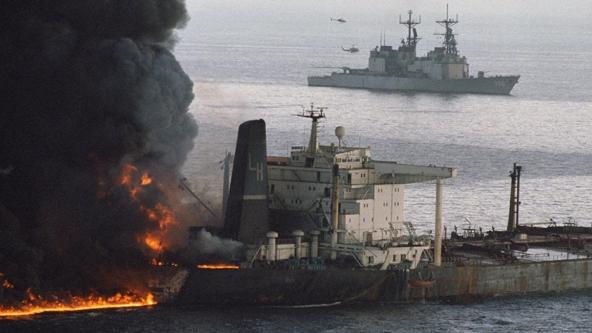 Four Oil Blockade Scenarios in Persian Gulf After U.S. Strikes on Iran