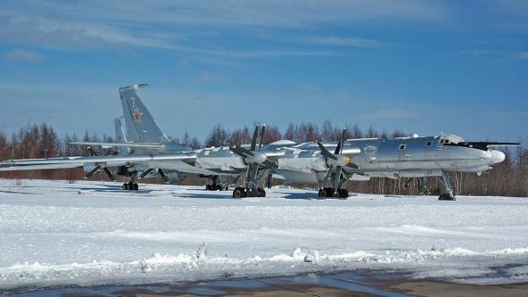 Which Tu-142 Aircraft Were Hit in Taganrog, russia, and What Role Did Ukraine Once Play in Their History?