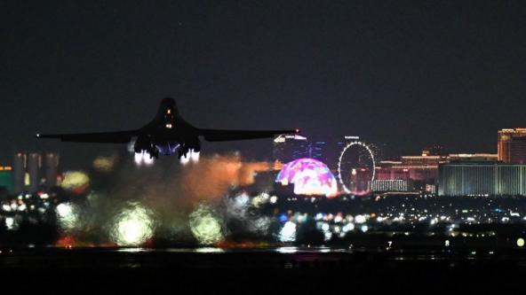 U.S. Air Force Gets $342M for B-1s, $1.35B for B-2s Over 5 Years, Retirement Plans Scrapped Despite Low Readiness 