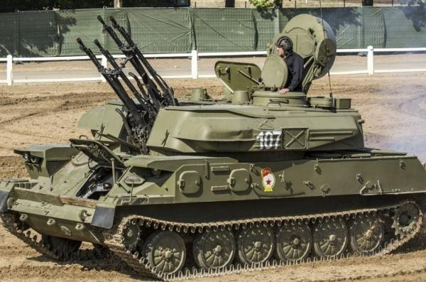 ​Berezhok-Equipped BMP-2Ms, Shilka Anti-Aircraft Systems for russian Oil Refineries: What's Behind the Search for Crews?