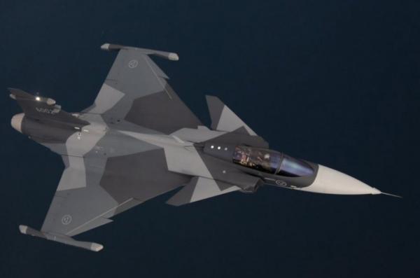 UK Contributes €300M to Ukraine's Gripen E Purchase, Supporting 5,000 British Jobs as Over 30% of Aircraft Components Made in Britain 