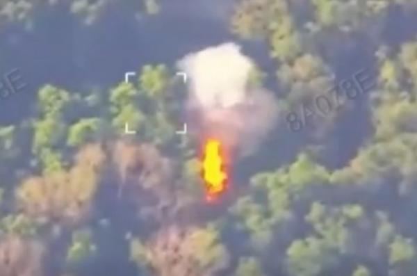 ​Ukraine Destroys russian 2S7 Pion Heavy Artillery System 48 km Behind Front (Video)