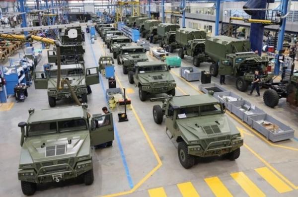 Ukraine and Spain Agree on Patriot Air Defense, Artillery, VAMTAC Vehicles, and Drone Cooperation with €1B Aid Package