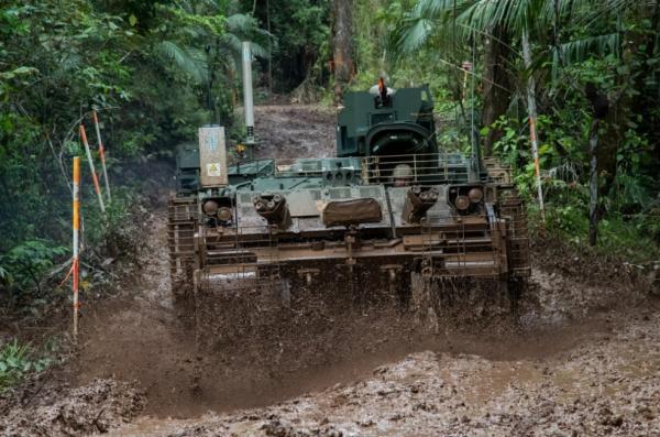 More M113s for Ukraine? How AMPVs Could Free Up U.S. Vehicles