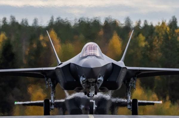 Finland Receives First Operational F-35s, Begins Retiring 1990s-Era F/A-18 Fleet After €8.4B Order 