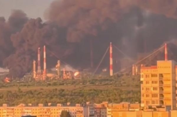Ukraine Hits Saratov Oil Refinery, Caspian Military Base and Other Targets Deep Inside russia