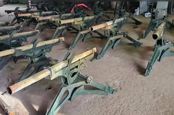 ​Ukrainian Military Says russians Are Returning to Vietnam War Tactics Using Portable Rocket Launchers