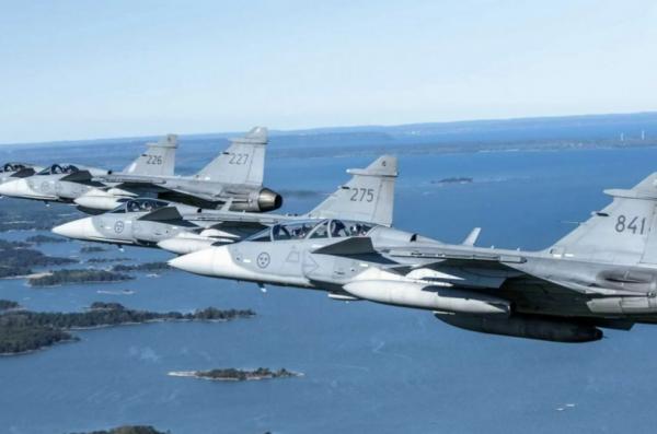 Sweden Prepares One of Its Largest Military Aid Packages for Ukraine: Air Defense, EW, Drones, and More