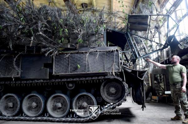 ​Captured Without a Shot: Ukrainian Troops Return russian T-72 to Combat (Photos)