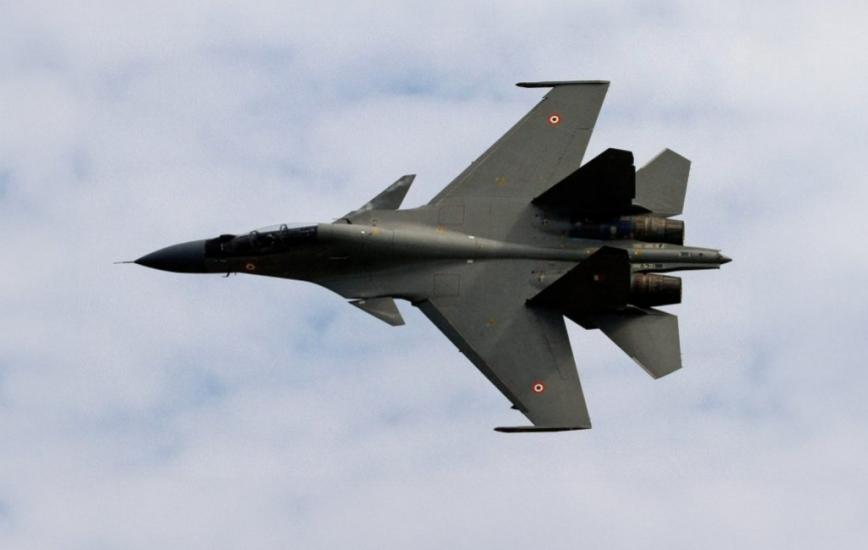Pakistan Shows Evidence of Indian Su-30MKI and Rafale Takedown in Dogfight